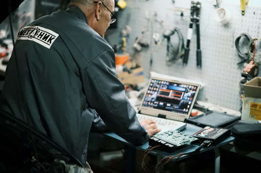 Автосервис Механик в Воронеже: Авто, Чистка, СТО, Замена Масла, Сигнализация, Ремонт, Бронирование,