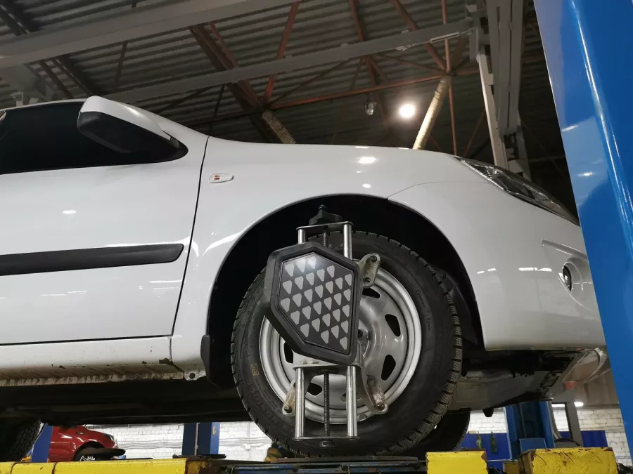 Автосервис Техпоинт в Воронеже: СТО, Ремонт Автокондиционера, Заправка Автокондиционера, Бронирование Стёкол, Ремонт АКПП, Ремонт Двигателя, Замена Масла, Установка Парктроника, Тонировка Стёкол, Ремонт Ходовой, Ремонт Стартеров, Ремонт DSG, Эндоскопия Двигателя, Замена ГРМ, Ремонт РКПП, Ремонт КПП, Ремонт Катализаторов,