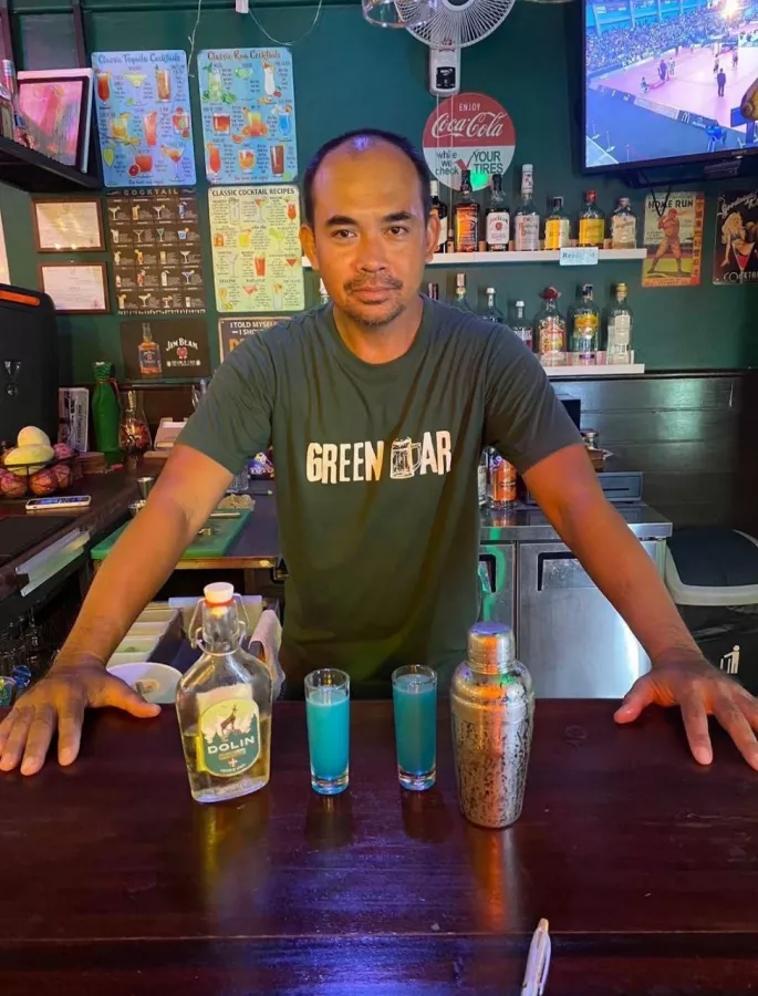 Бар Green Bar Phuket в Пхукете: Бар, Тайская Кухня, Ресторан, Коктейли, Bar, Thai Cuisine, Restaurant, Cocktails,