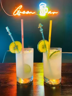 Бар «Green Bar Phuket»