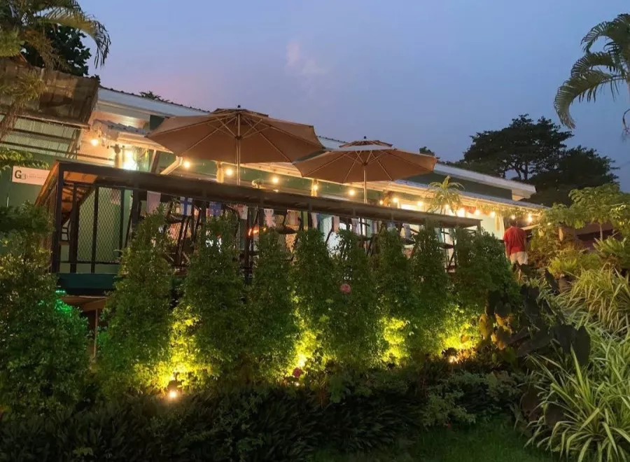 Бар Green Bar Phuket в Пхукете: Бар, Тайская Кухня, Ресторан, Коктейли, Bar, Thai Cuisine, Restaurant, Cocktails,