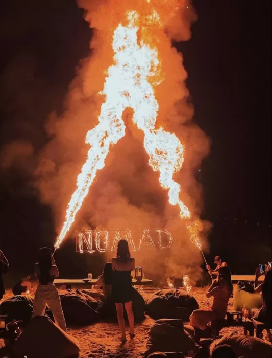 Пляжный Клуб Nomad  в  Пхукете