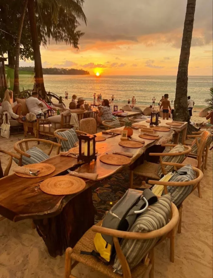 Пляжный Клуб Nomad в Пхукете: Пляж, Ресторан, Бар, Коктейли, Beach, Restaurant, Bar, Cocktails,