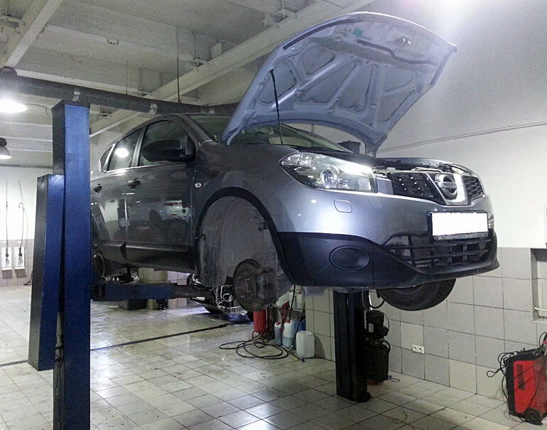 Автосервис Кристалл Авто в Воронеже: СТО, Автозапчасти, Кузовной Ремонт, Развал-Схождение, Техосмотр, Шиномонтаж, Полировка Кузова, Ремонт Подвески, Ремонт Вмятин, Компьютерная Диагностика,