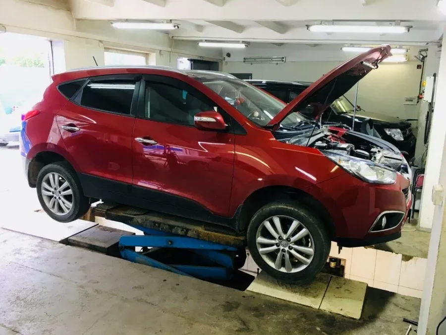 Автосервис Автосервис-магазин Promotors в Екатеринбурге: СТО, Кузовной Ремонт , Развал-Схождение, Шиномонтаж, Чип-Тюнинг, Сварочные Работы, Ремонт Бамперов, Ремонт АКПП, Ремонт Двигателя, Замена Масла, Покраска Автомобиля, Ремонт Стартеров, Ремонт Автоэлектрики, Чистка Форсунок, Промывка Инжектора, Ремонт КПП, Ремонт ГБЦ, Ремонт Фар,