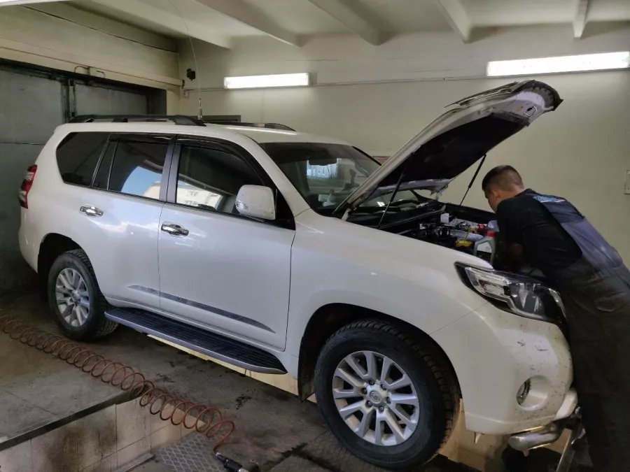 Автосервис Автосервис-магазин Promotors в Екатеринбурге: СТО, Кузовной Ремонт , Развал-Схождение, Шиномонтаж, Чип-Тюнинг, Сварочные Работы, Ремонт Бамперов, Ремонт АКПП, Ремонт Двигателя, Замена Масла, Покраска Автомобиля, Ремонт Стартеров, Ремонт Автоэлектрики, Чистка Форсунок, Промывка Инжектора, Ремонт КПП, Ремонт ГБЦ, Ремонт Фар,