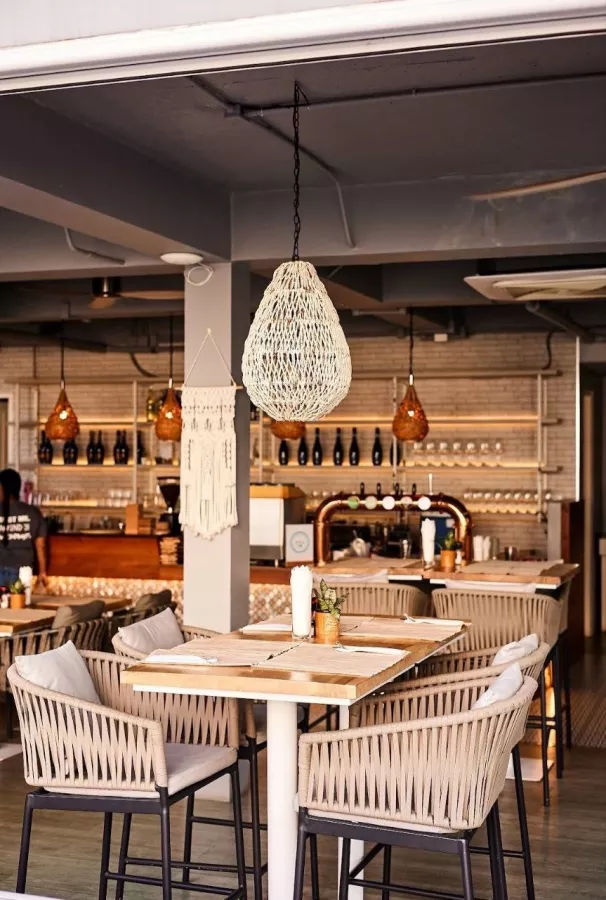 Ресторан The Sundeck в Пхукете: Ресторан, Бар, Restaurant , Bar, Десерты, Desserts,