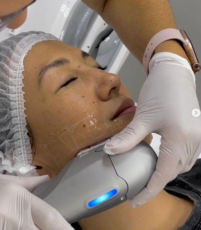 Клиника профессиональной косметологии LUX cosmetology в Ростове-на-Дону: Салон Красоты, Лазер, Эпиляция, Коррекция Фигуры, Массаж, Косметолог, Красота, Трихолог,