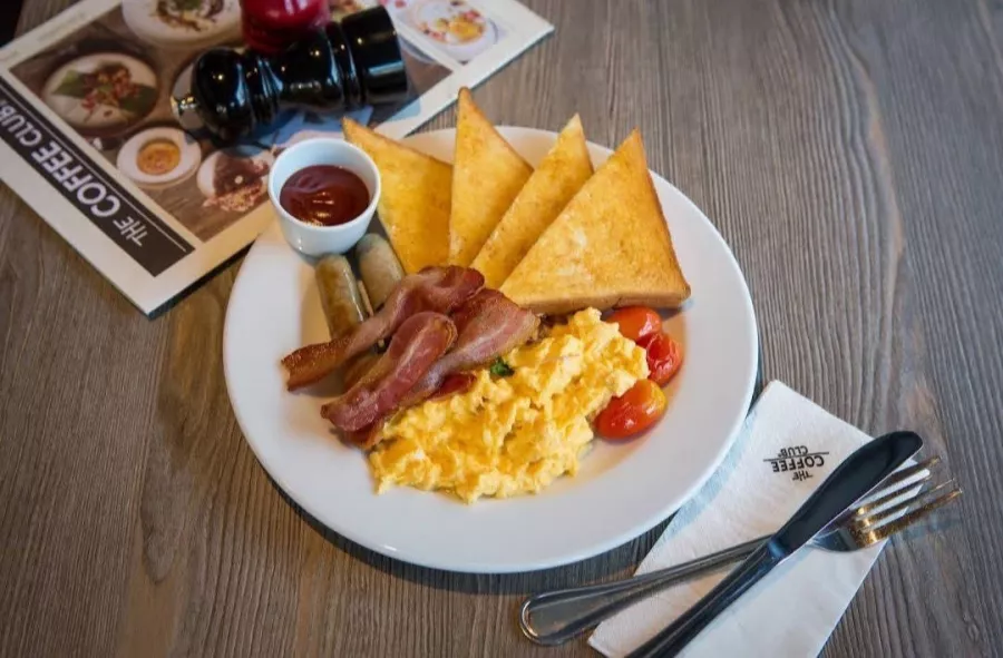 Отель The Bloc в Пхукете: Ресторан, Бассейн, Отель, Restaurant, Swimming Pool, Hotel,