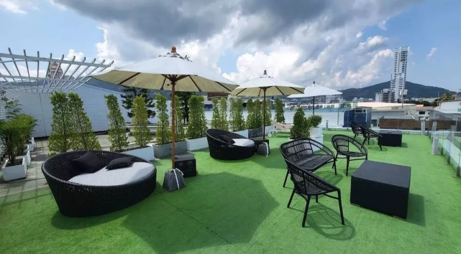 Отель The Bloc в Пхукете: Ресторан, Бассейн, Отель, Restaurant, Swimming Pool, Hotel,