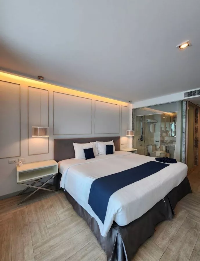 Отель The Bloc в Пхукете: Ресторан, Бассейн, Отель, Restaurant, Swimming Pool, Hotel,