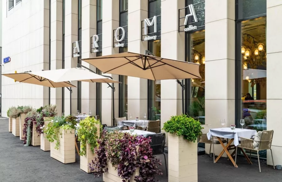 Кофейня Aroma espresso в Москве: Кафе, Кофе с собой , Ресторан , Кофе, Летняя веранда , Десерты, Завтрак , Семейный ресторан , Где поесть ,