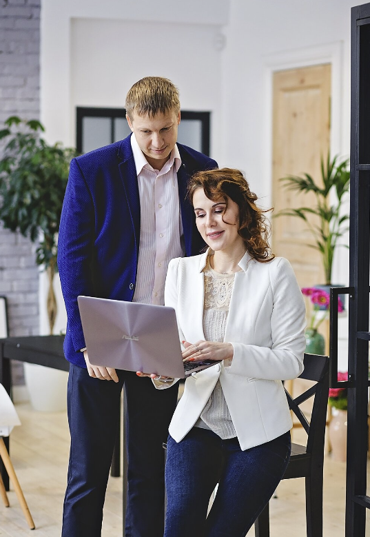 Юридическая фирма "Закон"