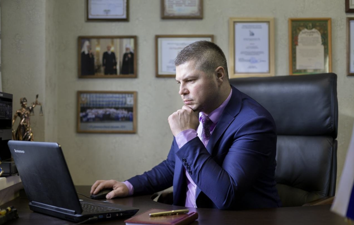 Юридическая компания "Дом права"