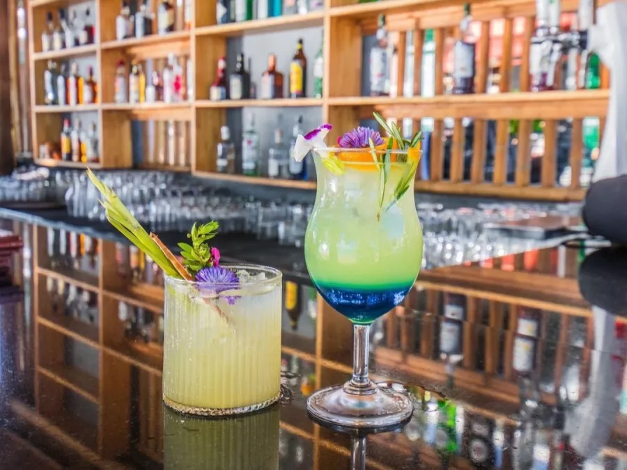 Отель My Beach Resort в Пхукете: Отель, Ресторан, Пляж, Бассейн,