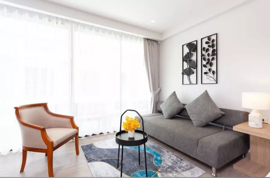 Отель Anona Beachfront Phuket Resort в Пхукете: Отель, Бассейн, Ресторан, Hotel, Swimming Pool, Restaurant, Beach, Пляж,