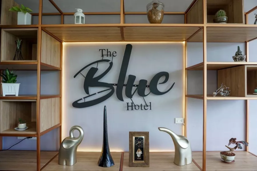 Отель The Blue Hotel в Пхукете: Hotel, Swimming Pool, Restaurant, Бассейн, Отель, Ресторан,