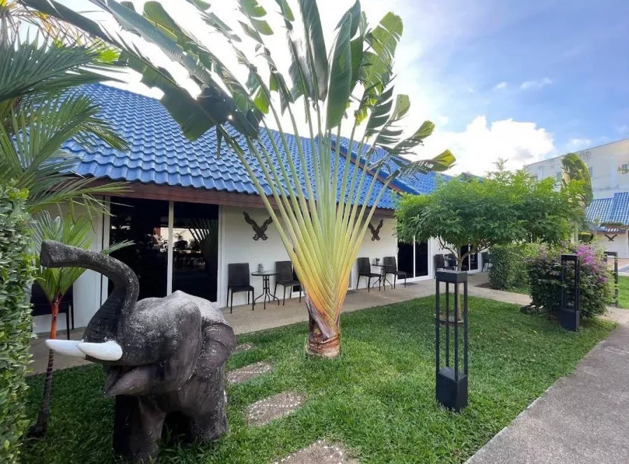 Отель Phuket Airport в Пхукете: Отель, Аэропорт, Бассейн, Hotel, Airport, Swimming Pool,