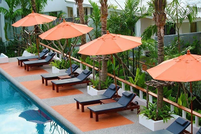 Отель Signature Phuket в Пхукете: Отель, Hotel, Бассейн, Swimming Pool, Restaurant, Ресторан,