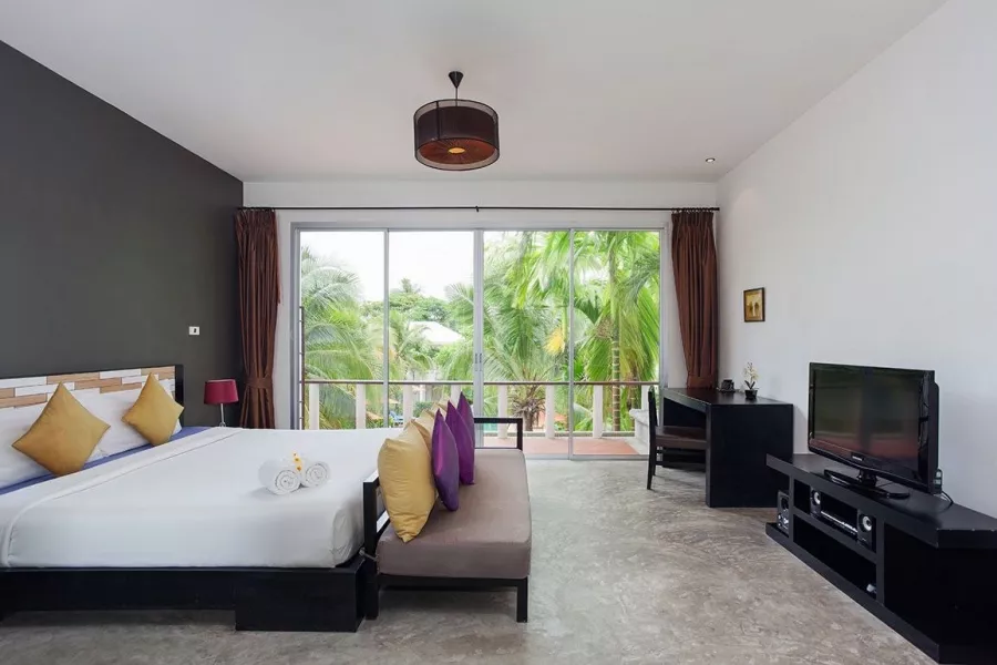 Отель Signature Phuket в Пхукете: Отель, Hotel, Бассейн, Swimming Pool, Restaurant, Ресторан,