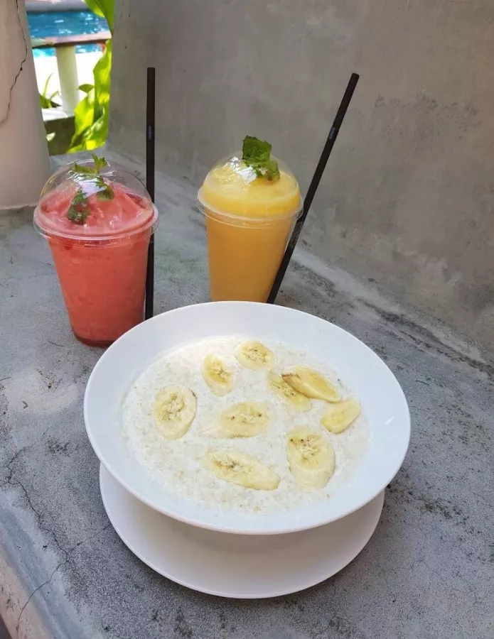 Отель Signature Phuket в Пхукете: Отель, Hotel, Бассейн, Swimming Pool, Restaurant, Ресторан,