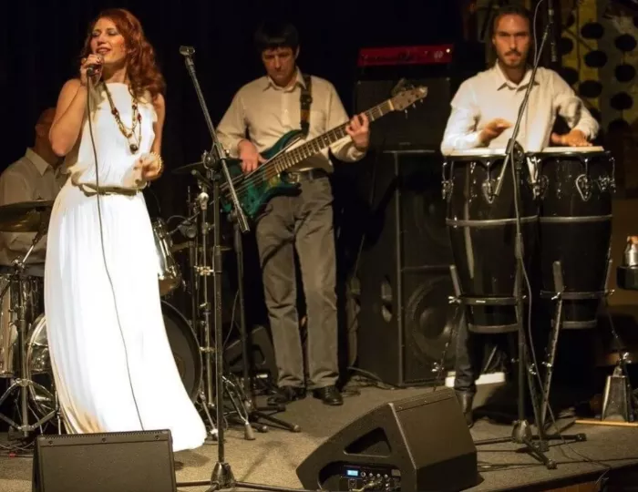 Студия звукозаписи We Play Music Rooms