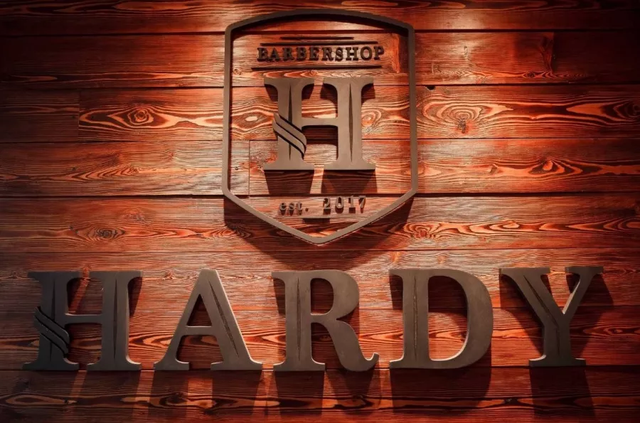 Барбершоп HARDY Barbershop в Краснодаре: Стрижка, Барбершоп, Барбер, Мужская стрижка , Мужское пространство , Прическа, Парикмахер ,