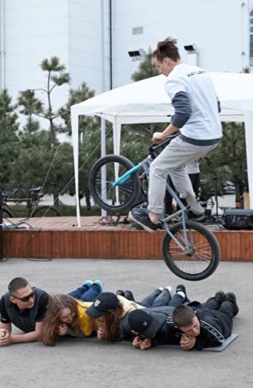 Школа беговелов Extreme Kids в Москве: Беговел, Активный отдых , Для детей , Спортивная секция , Велосипед , Трюки, Детский беговел, Школа беговелов,