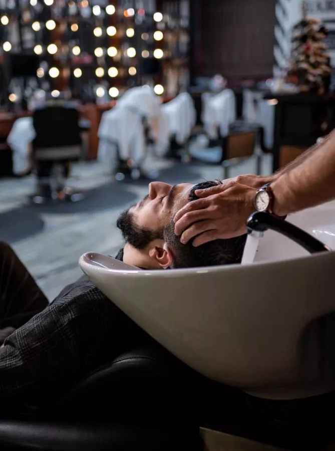 Барбершоп HARDY на Красноармейской в Краснодаре: Красота, Мужчинам, Борода, Стрижка, Барбершоп, Парикмахер, Бритье,