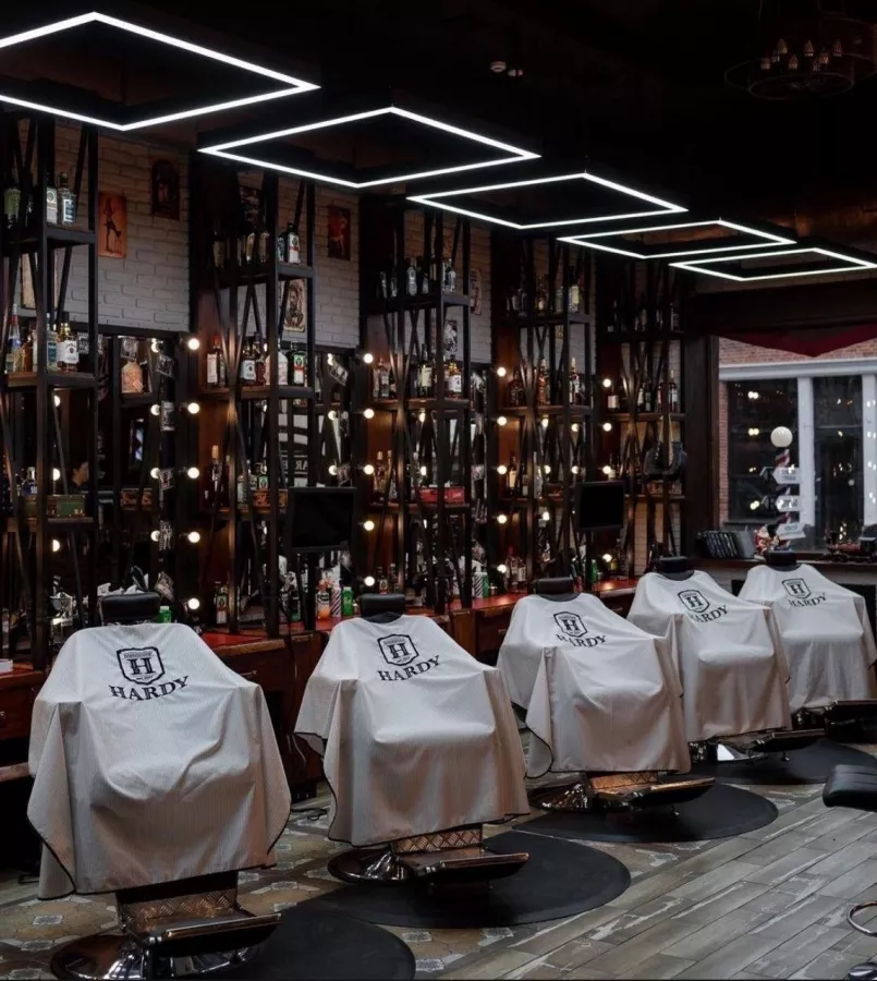 Барбершоп HARDY на Красноармейской в Краснодаре: Красота, Мужчинам, Борода, Стрижка, Барбершоп, Парикмахер, Бритье,