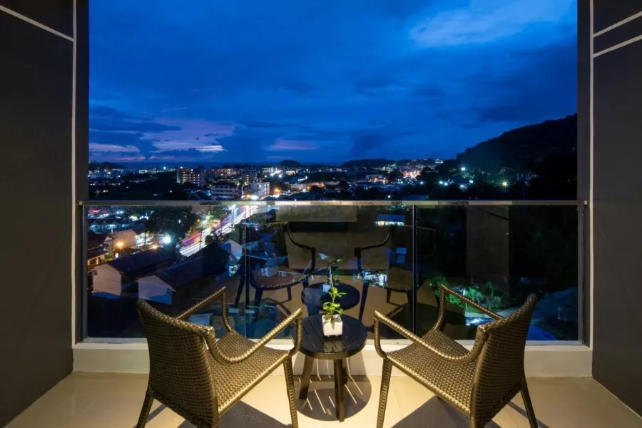 Отель The Yama Phuket в Пхукете: Отель, Бассейн, Ресторан, Спа, Детская Комната, Hotel, Swimming Pool, Restaurant, Spa, Kids Room,