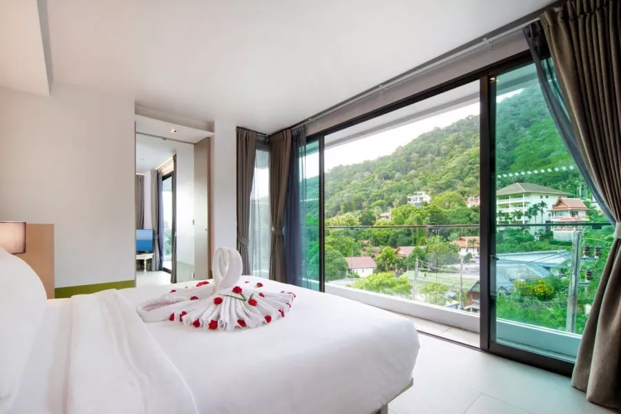 Отель The Yama Phuket в Пхукете: Отель, Бассейн, Ресторан, Спа, Детская Комната, Hotel, Swimming Pool, Restaurant, Spa, Kids Room,