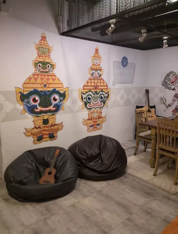 Хостел Hanuman V.I.P в Пхукете: Хостел, Hostel, Бар, Бильярд, Bar, Pool, Hotel, Отель,