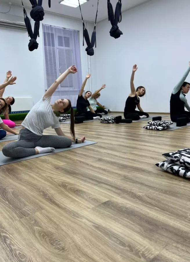 Студия йоги ПритЯжение stretching в Нижнем Новгороде: Фитнес , Здоровье , Йога , Тренировки , Пилатес, Женское пространство , Гибкость , Шпагат,