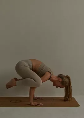 Студия йоги Yogas
