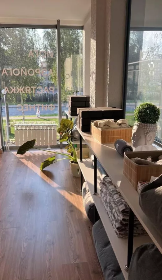 Студия йоги Yogi Room в Калининграде: Фитнес , Йога , Растяжка , Гибкость , Пилатес, Женское пространство , Здоровье , Тренировки ,