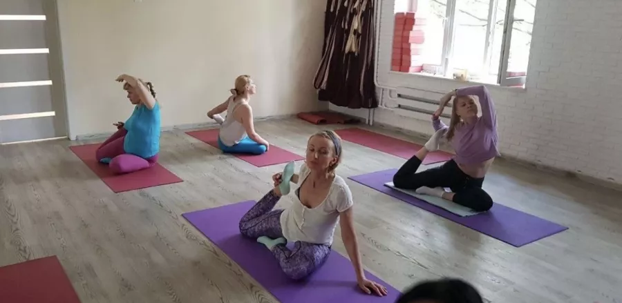 Студия йоги ПроТело в Калининграде: Спорт, Растяжка, Шпагат, Йога, Пилатес, Здоровье,