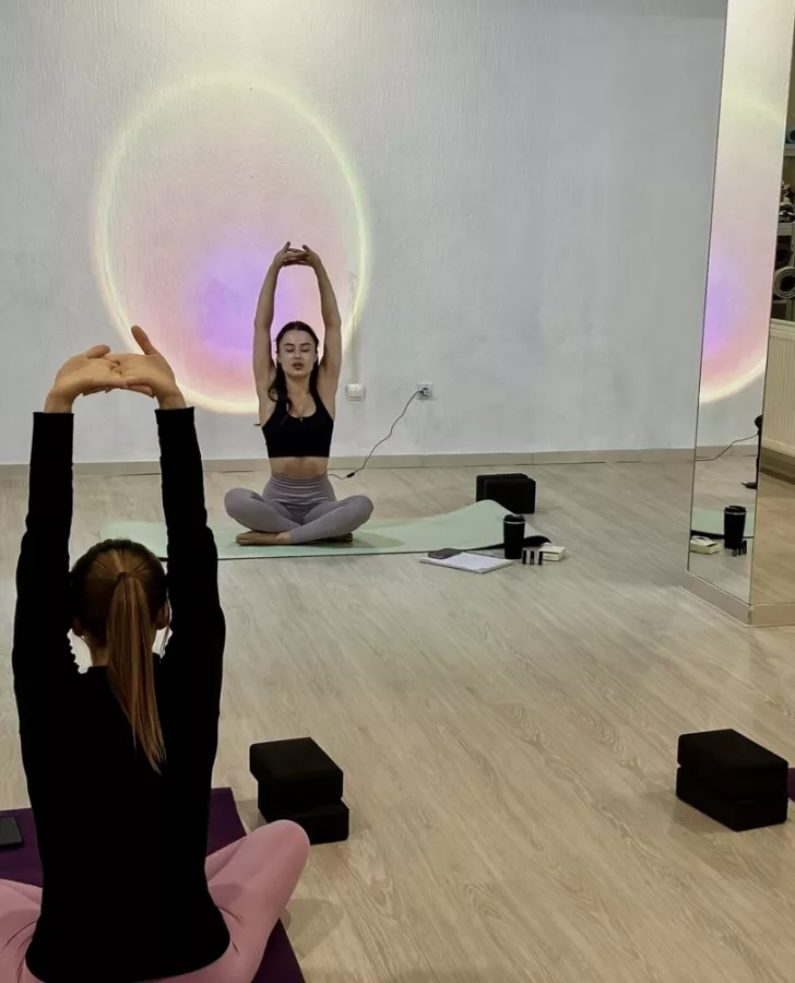 Студия йоги YogaSpace в Калининграде: Растяжка, Здоровье, Йога, Пилатес,