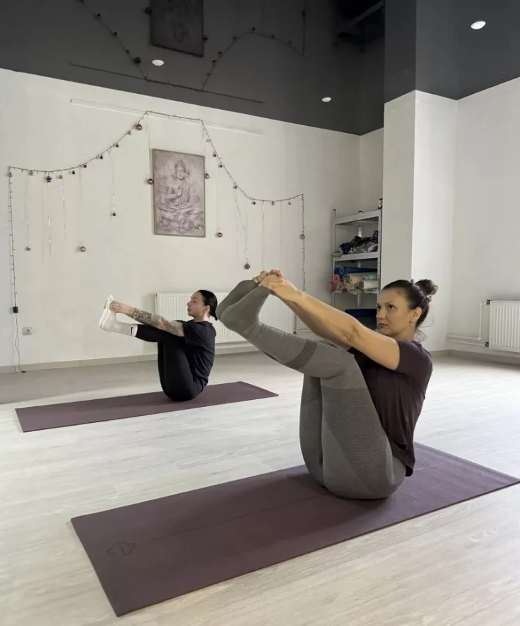 Студия йоги YogaSpace в Калининграде: Растяжка, Здоровье, Йога, Пилатес,