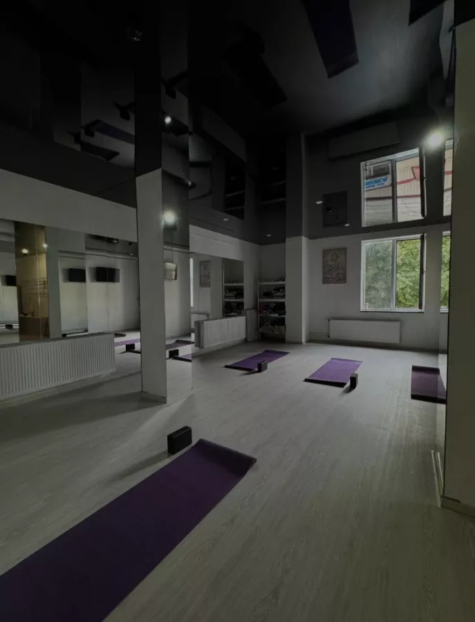 Студия йоги YogaSpace в Калининграде: Растяжка, Здоровье, Йога, Пилатес,