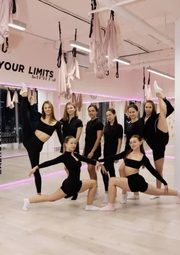 Студия растяжки TheTop  в  Екатеринбурге