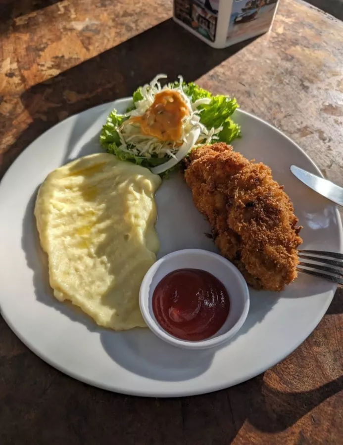 Ресторан Чехов в Пхукете: Restaurant, Ресторан, Русская Кухня, Russian Cuisine, Sushi, Суши, Десерты, Desserts,