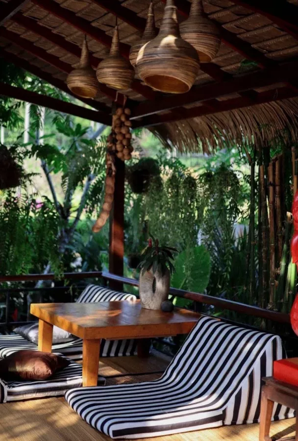Кафе TARA в Пхукете: Сад, Ресторан, Бар, Кафе, Тайская Кухня, Restaurant, Bar, Cafe, Thai Cuisine, Garden,