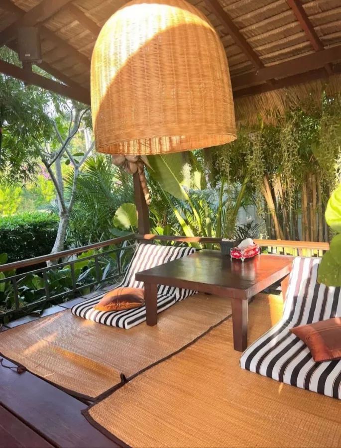 Кафе TARA в Пхукете: Сад, Ресторан, Бар, Кафе, Тайская Кухня, Restaurant, Bar, Cafe, Thai Cuisine, Garden,