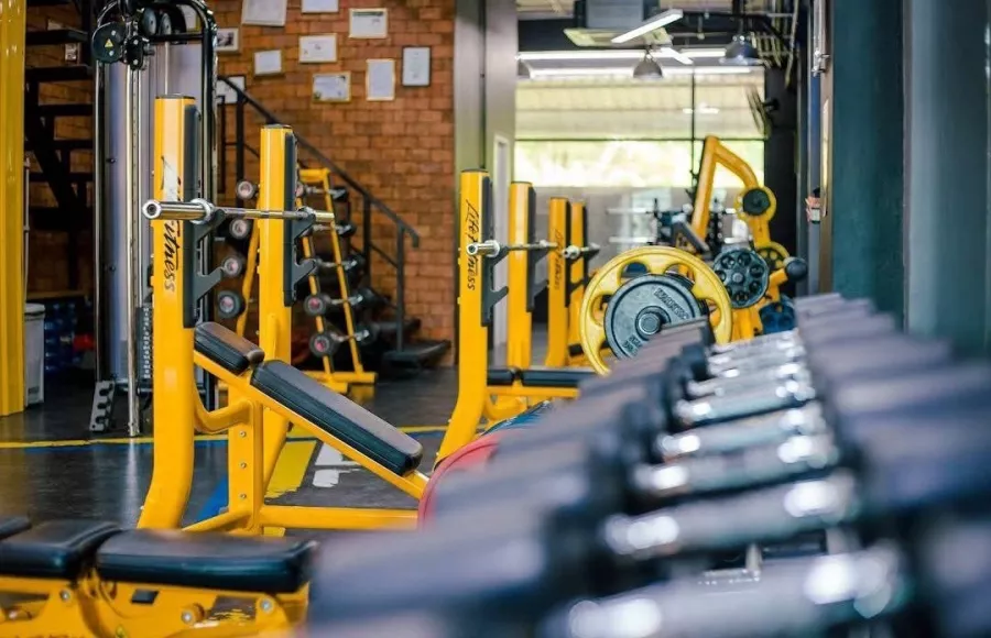 Тренажёрный Зал Just Fit Gym в Пхукете: Gym, Fitness, Dancing , Yoga, Фитнес, Танцы, Йога, Тренеры, Тренировки, Coaches, Trainings,