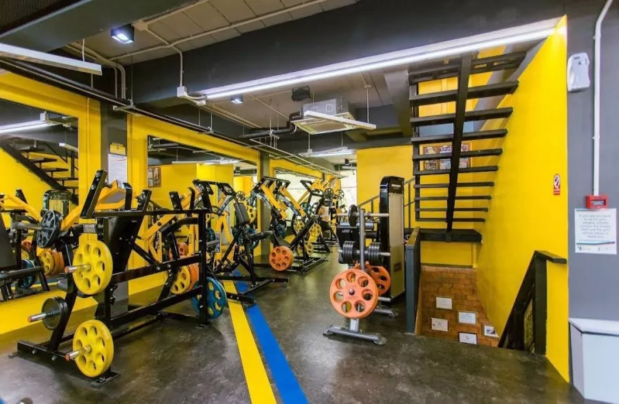Тренажёрный Зал Just Fit Gym в Пхукете: Gym, Fitness, Dancing , Yoga, Фитнес, Танцы, Йога, Тренеры, Тренировки, Coaches, Trainings,