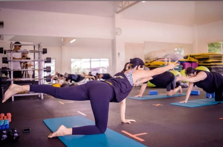 Тренажёрный Зал PhuketFit в Пхукете: Фитнес, Тренировки, Тренеры, Бассейн, Йога, Fitness, Trainings, Coaches, Yoga, Swimming Pool,