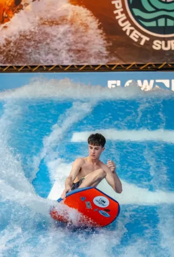 Сёрфинг Phuket Surf House в Пхукете