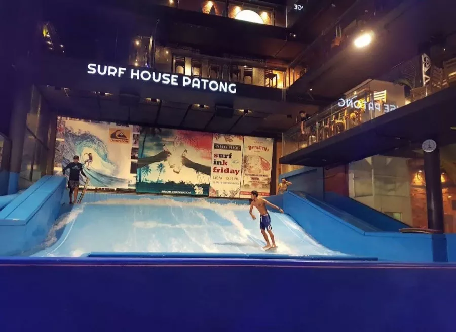 Сёрфинг Phuket Surf House в Пхукете: Вода, Развлечение, Спортзал, Тренер, Закуски, Бар, Сёрфинг,