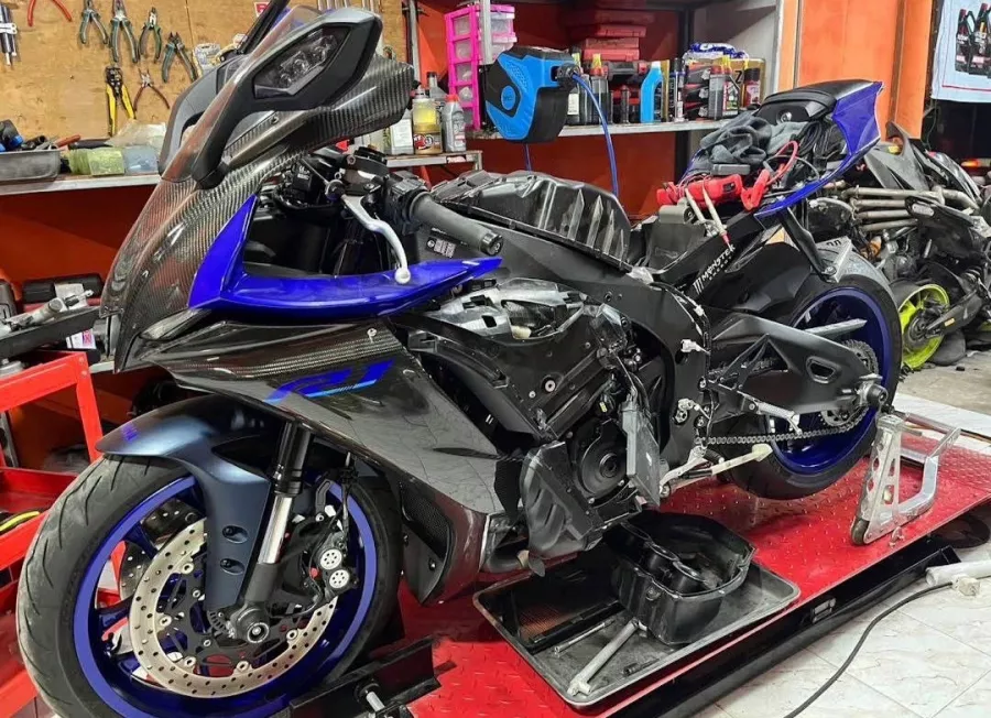 Ремонт Мотоциклов Indy Bike Phuket в Пхукете: Ремонт Мотоциклов , Motorcycle Repair, Diagnostics, Mechanic, Механик, Диагностика,